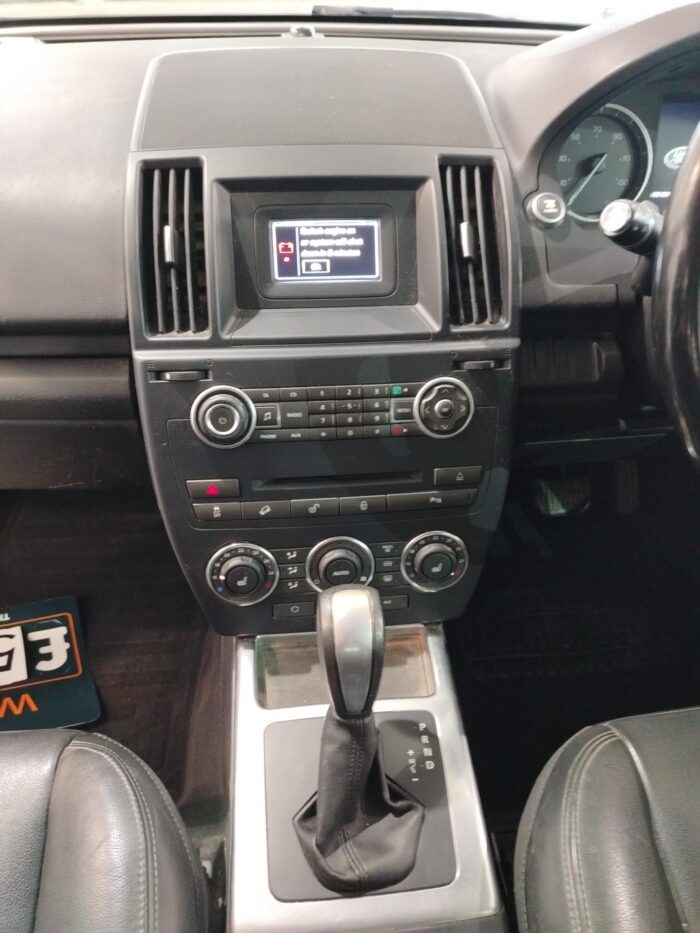 LAND ROVER FREELANDER 2 GS AUTO 2014 - Image 9
