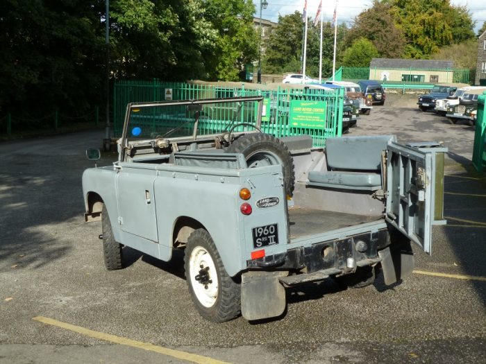 FAS 824 - 1960 Tax Exempt Series 2A Land Rover