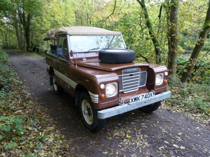 1982 Series III Land Rover County Soft Top - Galvanised Chassis