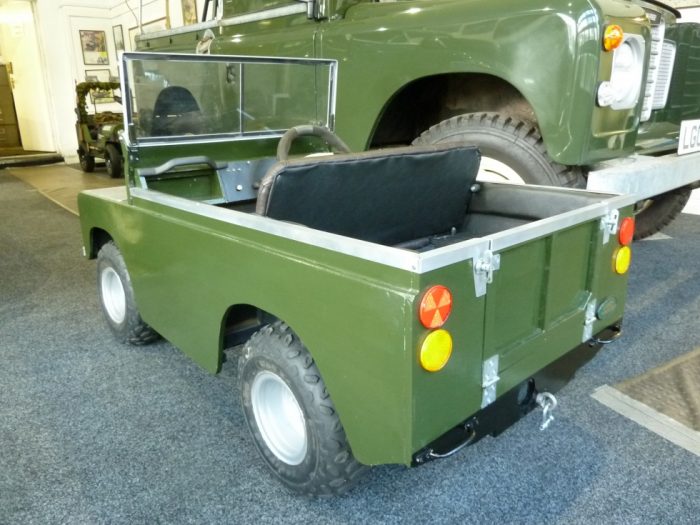 Battery Powered - Scale Model - Series 2 Land Rover