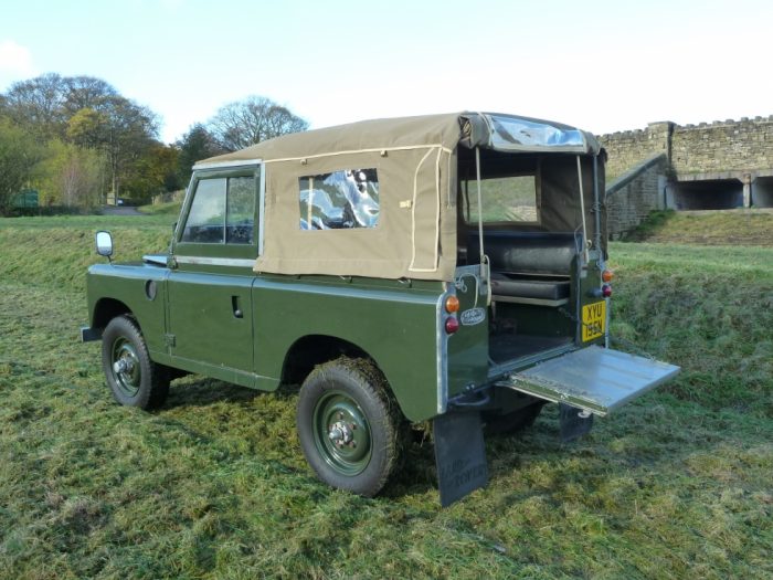 1974 Land Rover Series 3 Soft Top