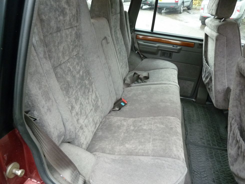 Time Warp - 1989 Range Rover Classic