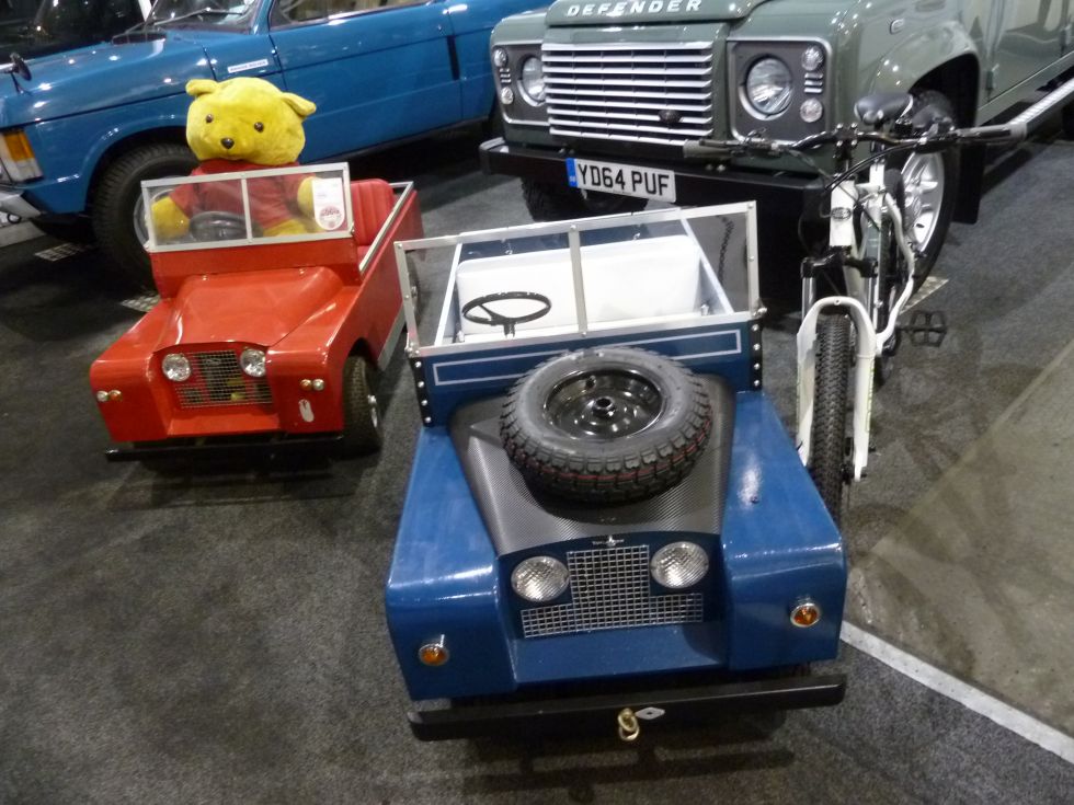 Toylander - scale model electric powered Lad Rovers