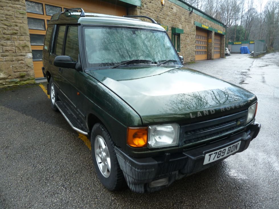 Low Mileage 300 TDi – Purchased by Stewart from Huddersfield