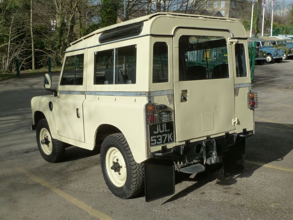 Low mileage 1972Land Rover Series 3 station wagon