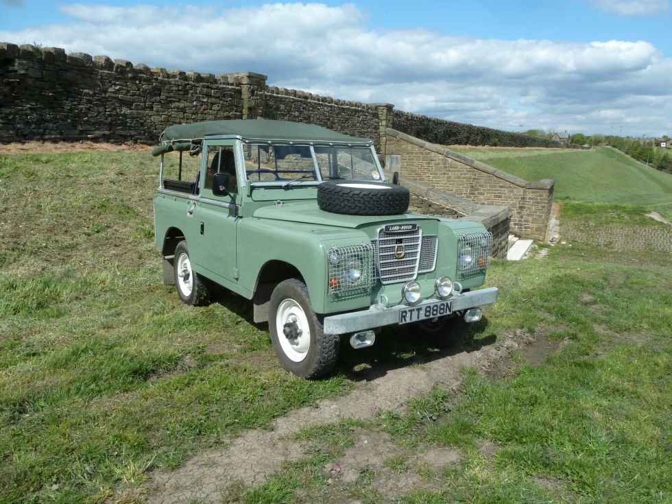 1974 Land Rover soft top