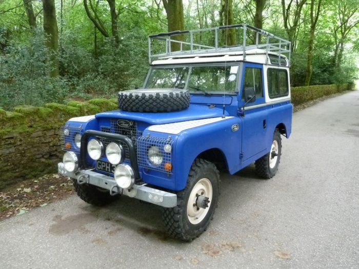 1971 Land Rover Series IIA - Searle safari