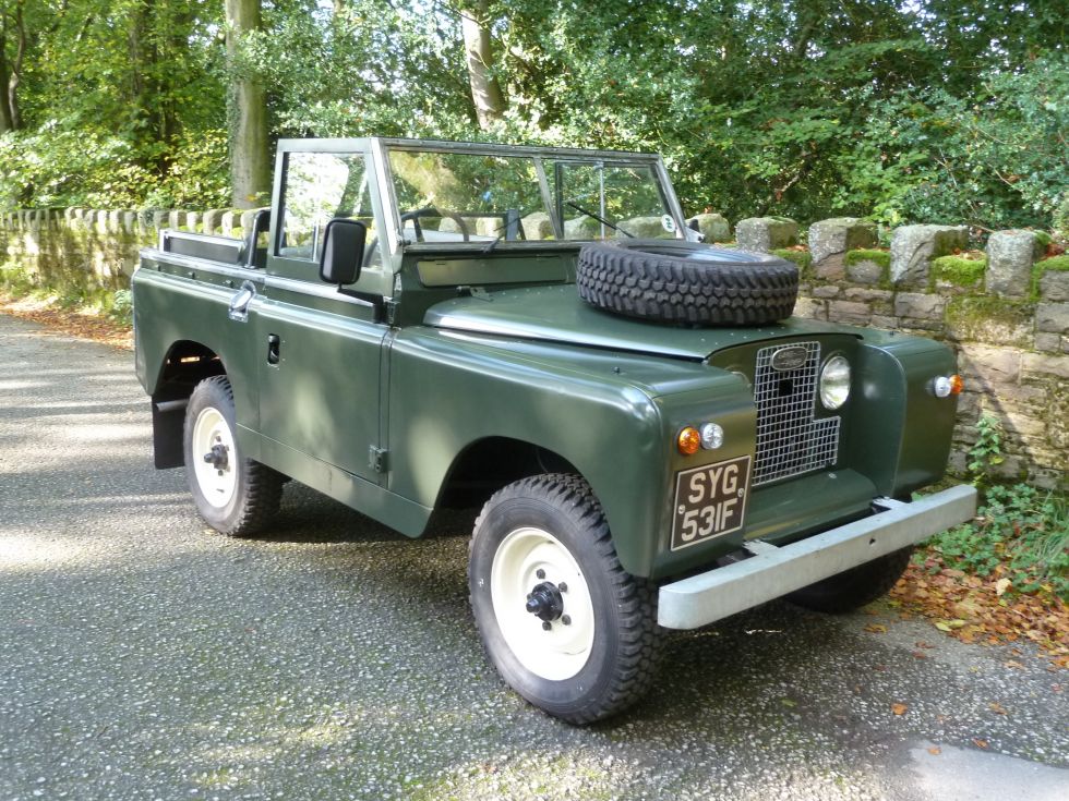 One for the Driver – 1967 Land Rover Series IIA