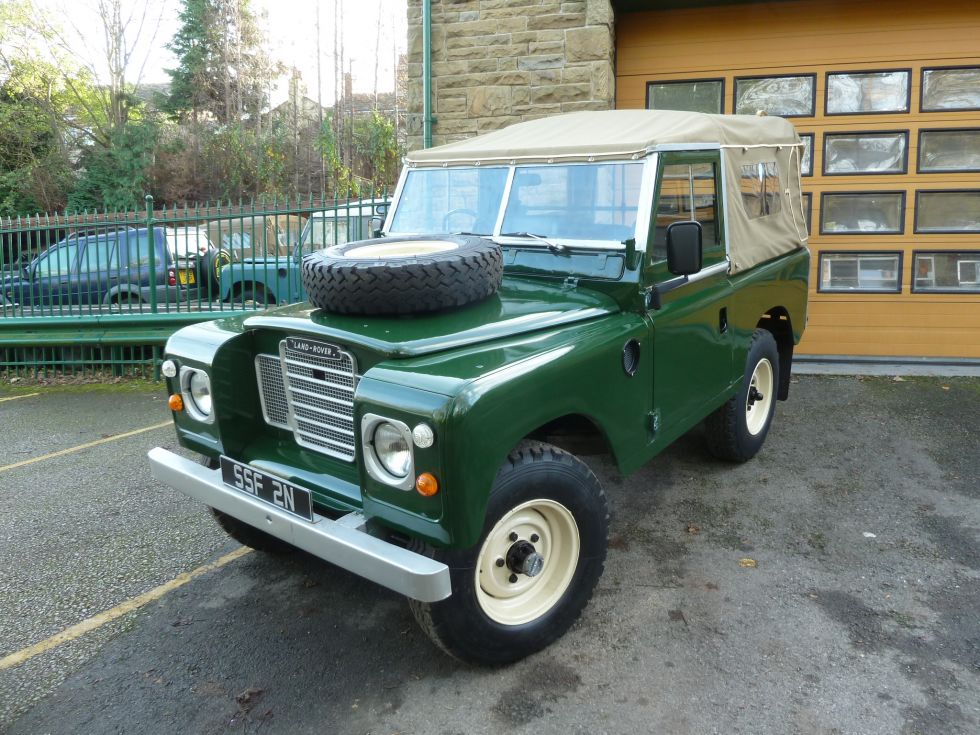 1974 Land Rover Soft Top