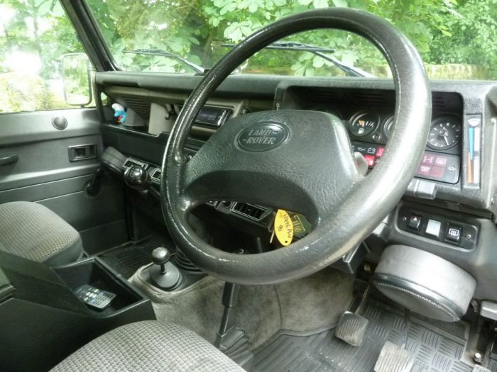 1986 Land Rover Defender 90 CSW