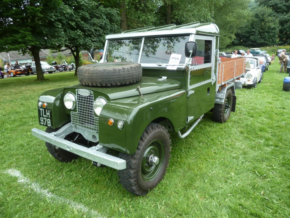 ﻿First Outing for 1957 Land Rover Series 1 tipper