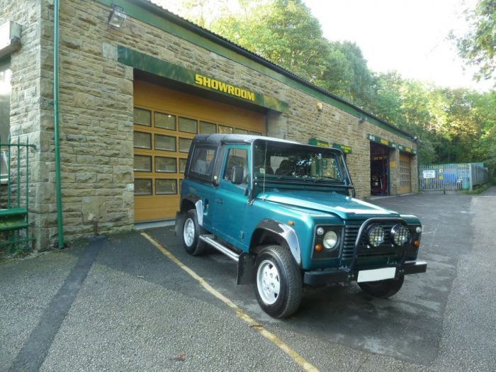 Refurbished SV90 Ready for collection - Land Rover Centre