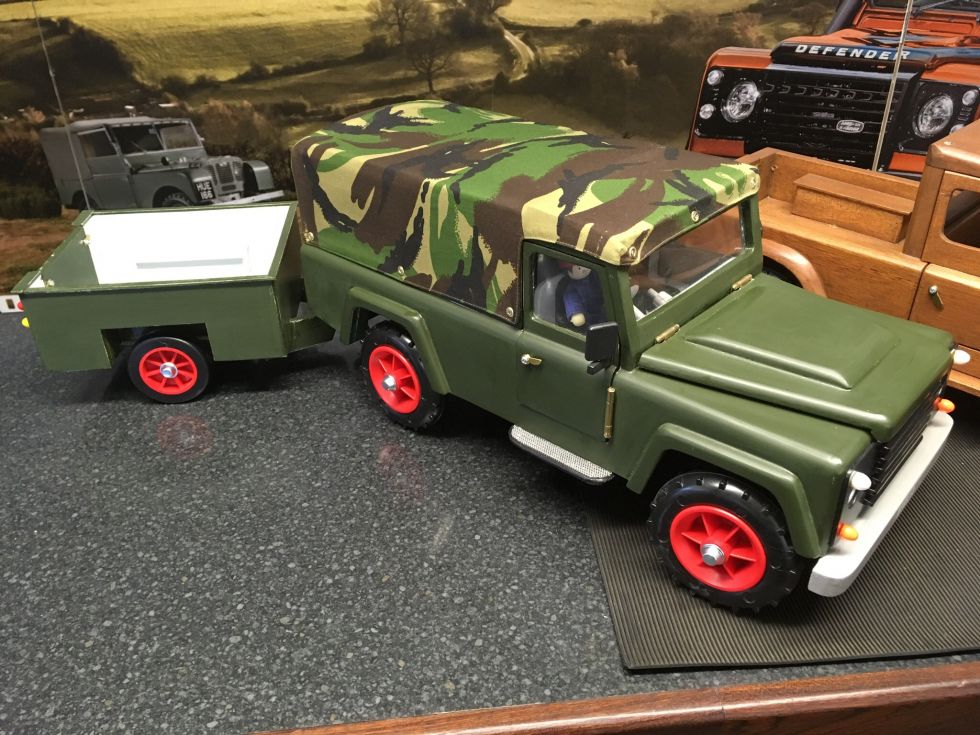 Scale Model Land Rover