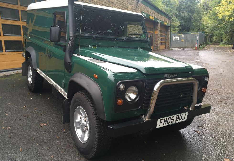 New Arrival – Low Mileage 2005 Land Rover Defender 110 – Excellent !
