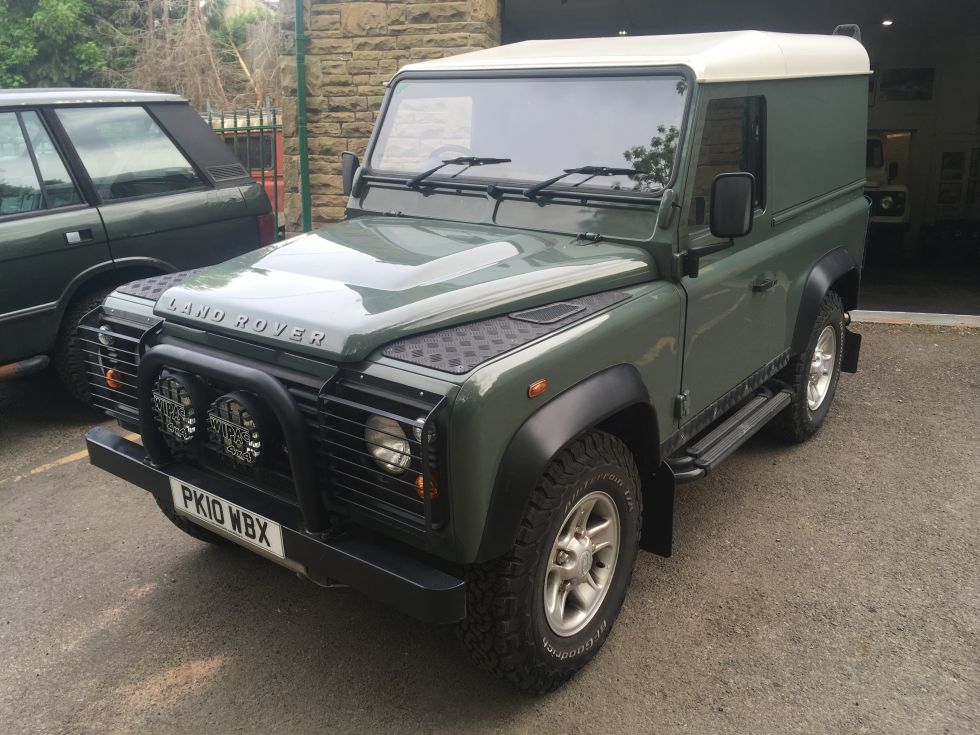 2010 Defender 90