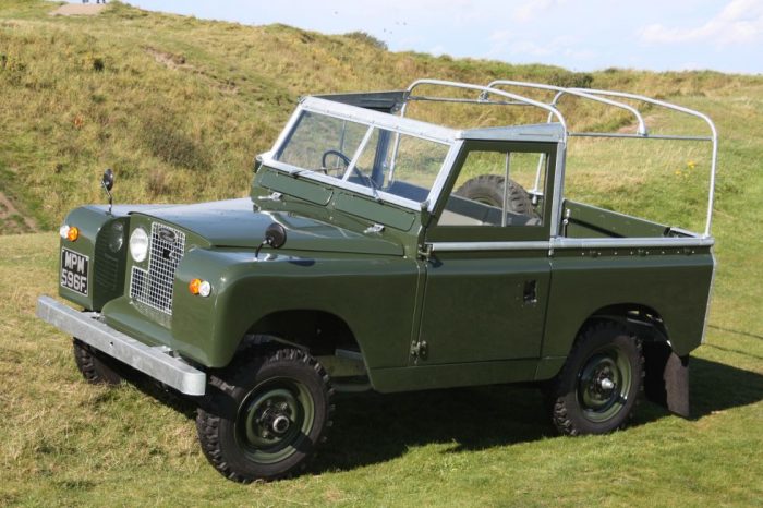 1967 Land Rover Series 2A