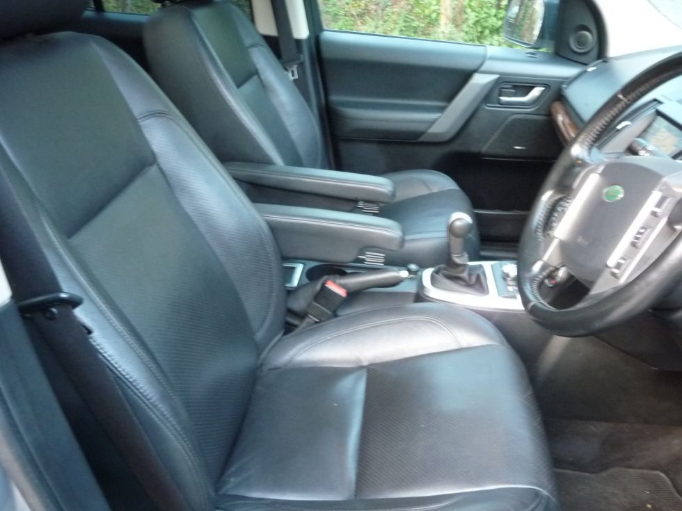2009 Freelander 2 - HSE Manual