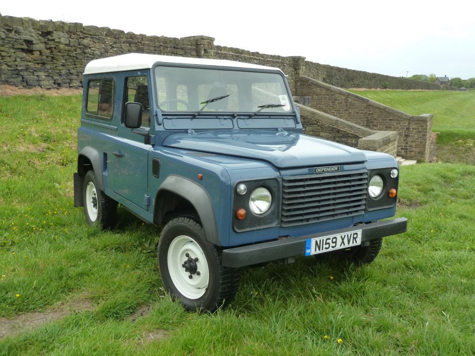 1995 Defender 90 Purchased by Alex in Derbyshire. Land