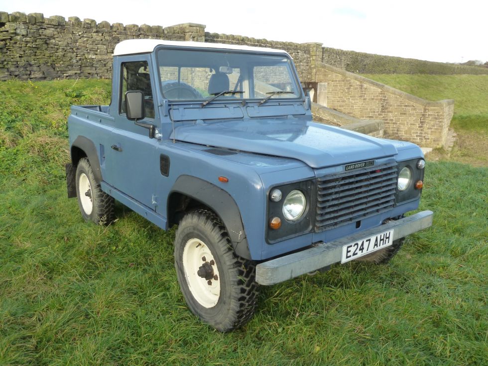 Land Rover 90 Pick Up