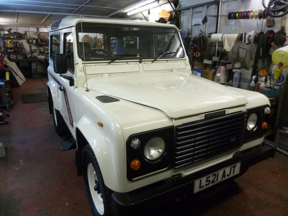 Paul from Devon collects his 1994 Defender that has undergone a rebuild in our workshops