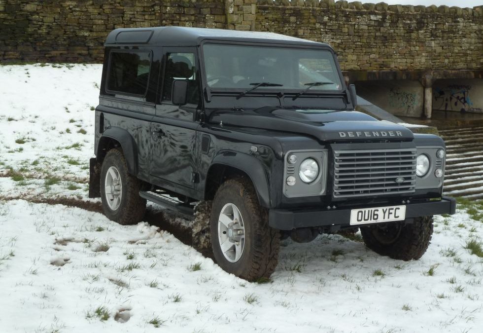 New Arrival – 2016 Land Rover Defender XS – 1,300 Miles !