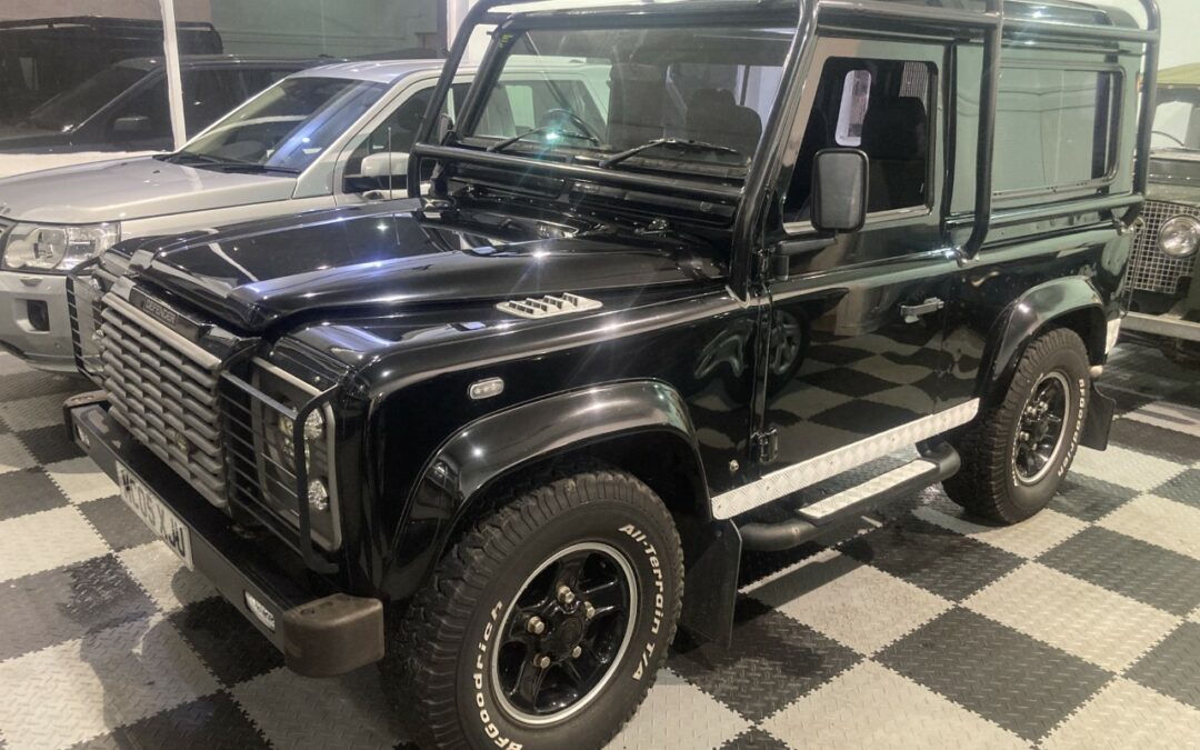2005 Defender 90 XS – Purchased by Steve and Louise from Cheshire.