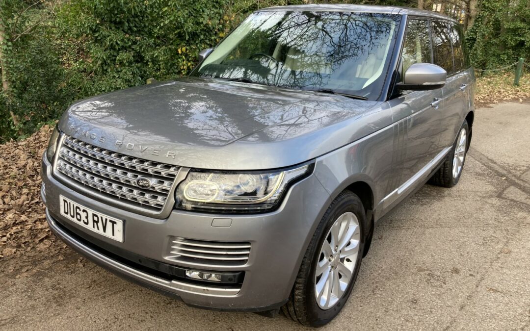 2013 Range Rover Vogue SE – Purchased by Jonathan
