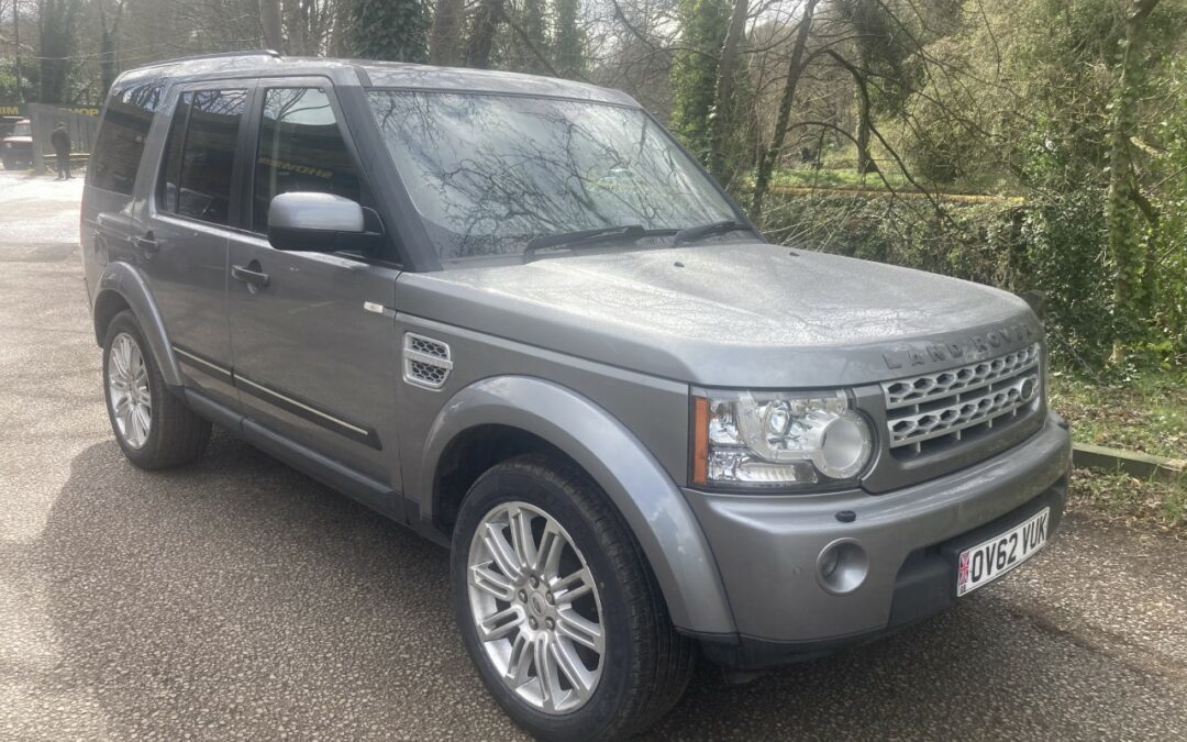 Low mileage Discovery 4 – Purchased by Ian from Huddersfield