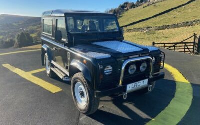 AFTER A CHEAP DEFENDER TD5 90 FULL MOT OPEN TO OFFERS PLEASE ASK